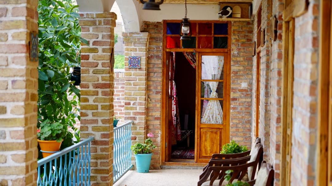 ورودی اقامتگاه ورودی اقامتگاه