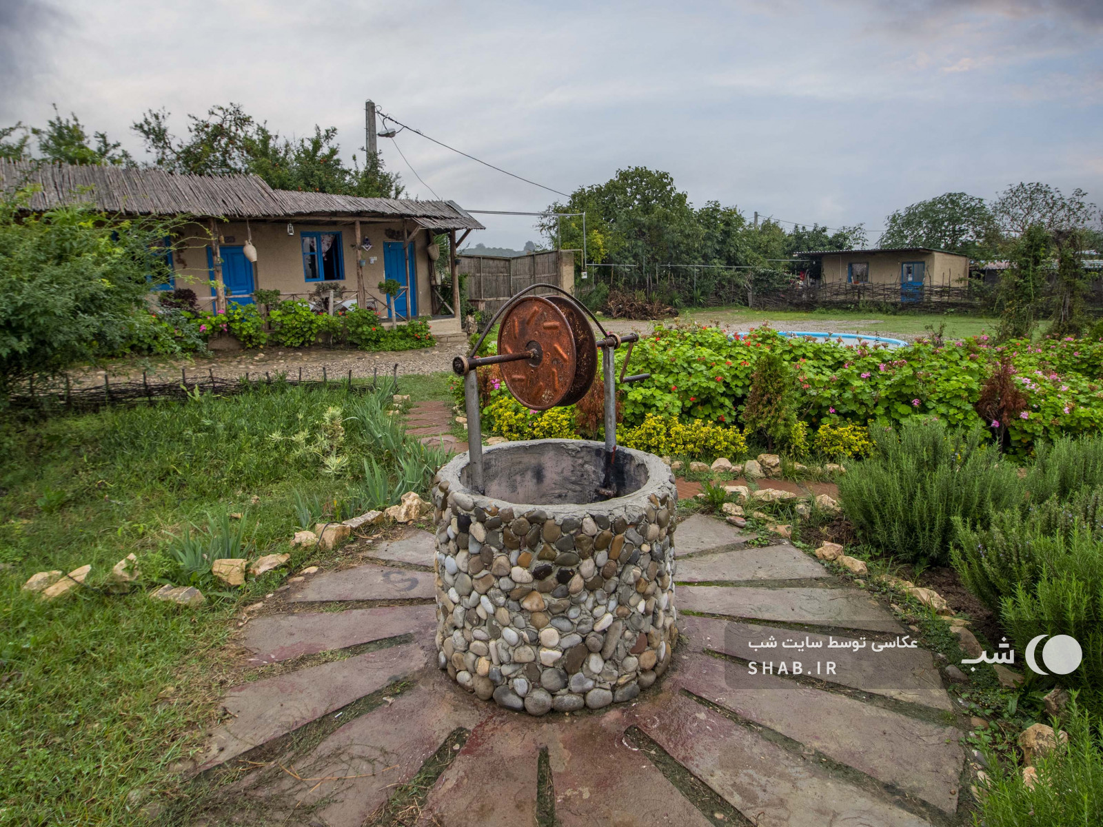 محوطه اقامتگاه