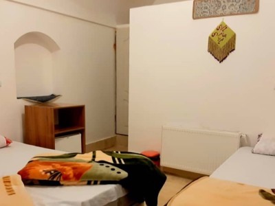 اقامتگاه سرای جهانگرد دوتخته زیرزمین