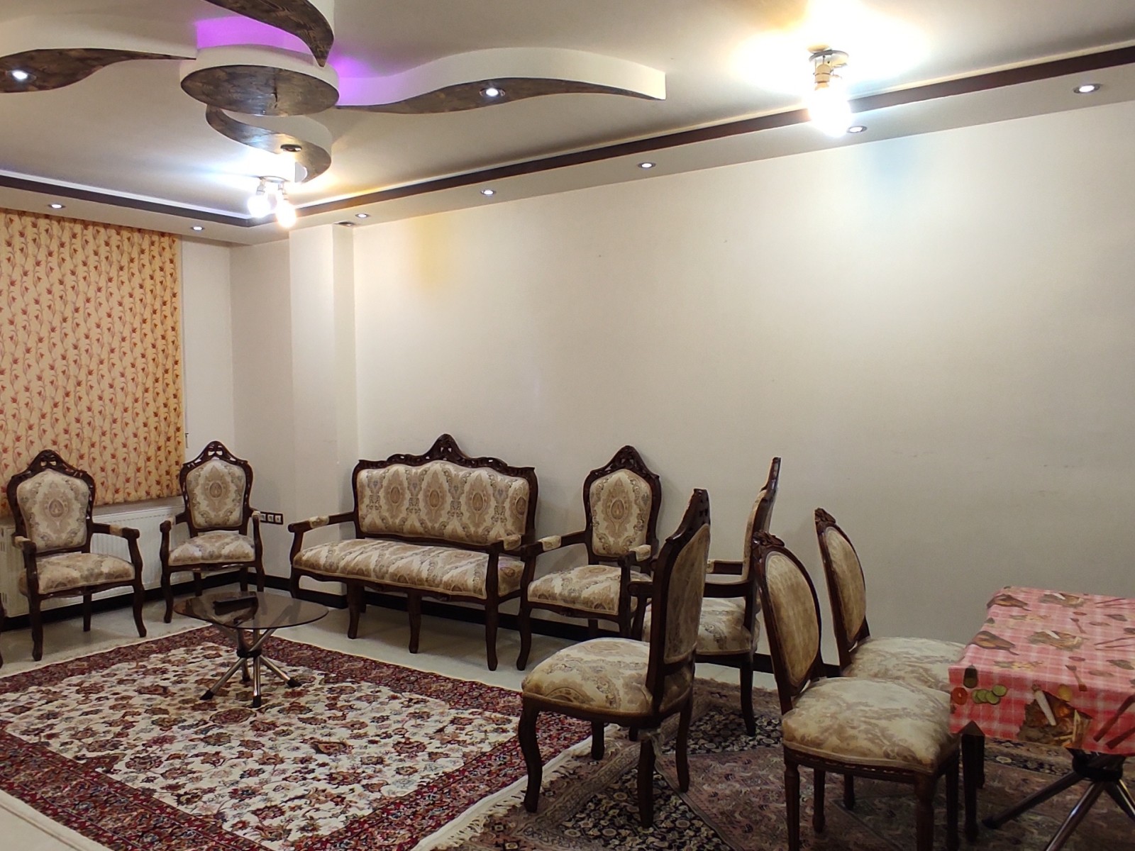اتاق پذیرایی