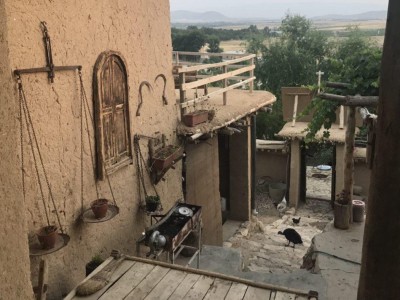اقامتگاه بومگردی"سرای هما" اتاق کاهگلی (4)