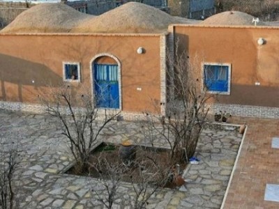 اقامتگاه بومگردی "مرسد" اتاق ۱۲ متری 3