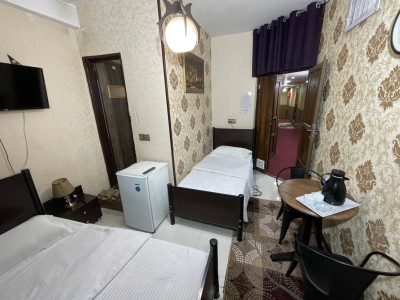 مهمانپذیر پارسین (2 تخته)