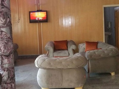 هتل اپارتمان"فانوس" اتاق 1خوابه 3تخته(2)