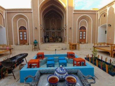 اقامتگاه بومگردی"ماه بی بی" اتاق 4 تخته 1