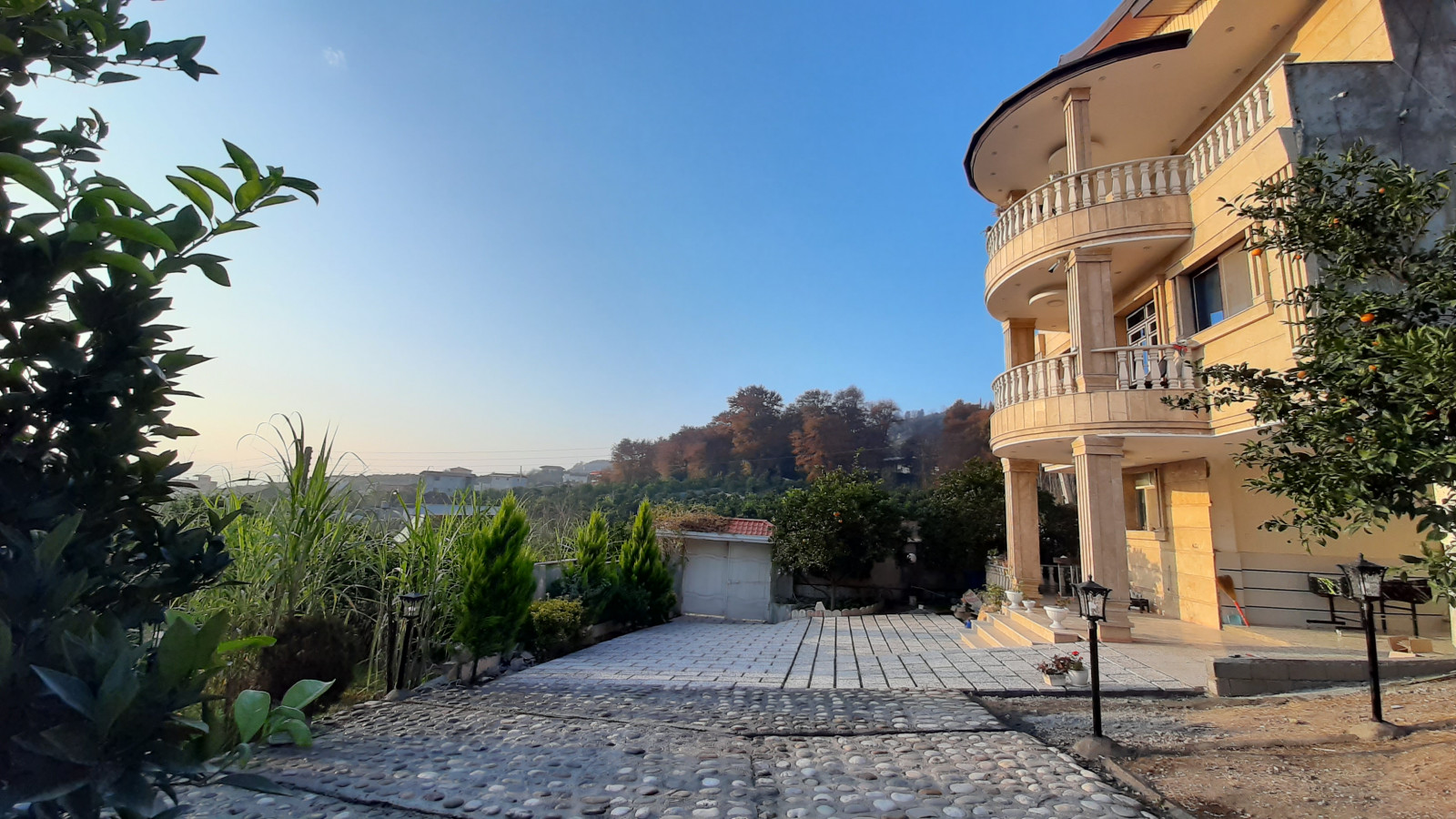 نمای ساختمان