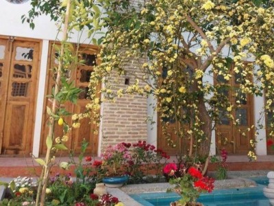 اقامتگاه بومگردی "خانه سه کنجی" اتاق 1
