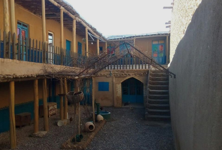 نمای اقامتگاه