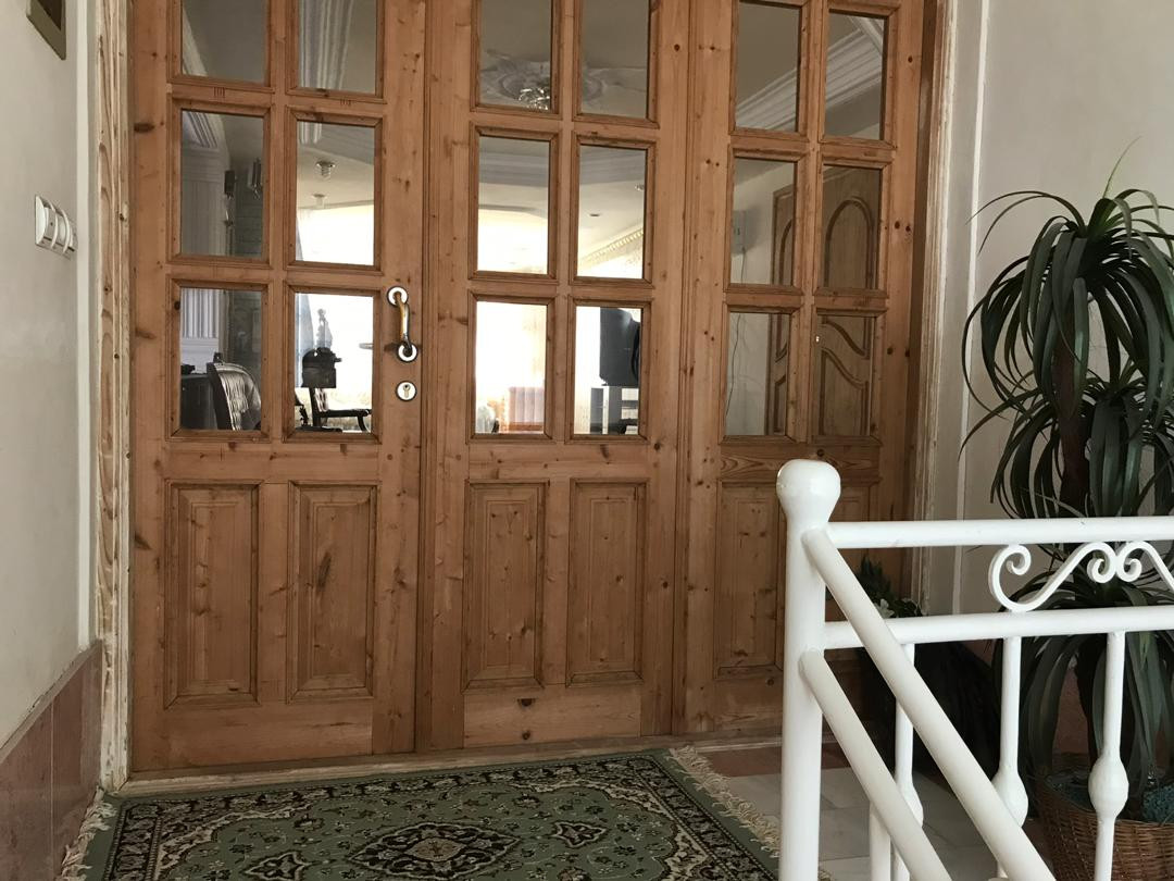 ورودی رویال سوئیت