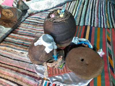 اقامتگاه بومگردی"بن میمند"اتاق صخره ای 4