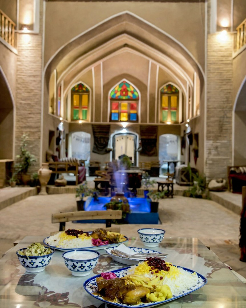 حیاط