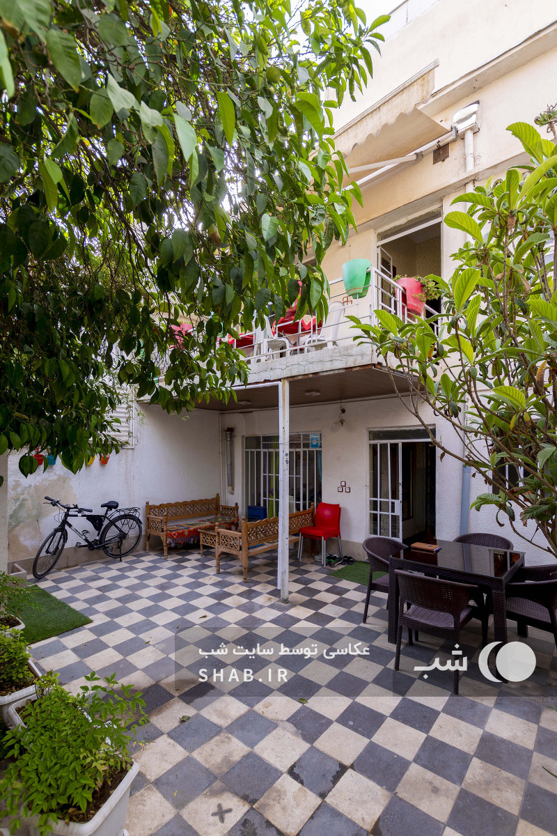 حیاط