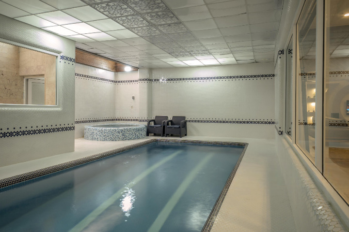 استخر استخر