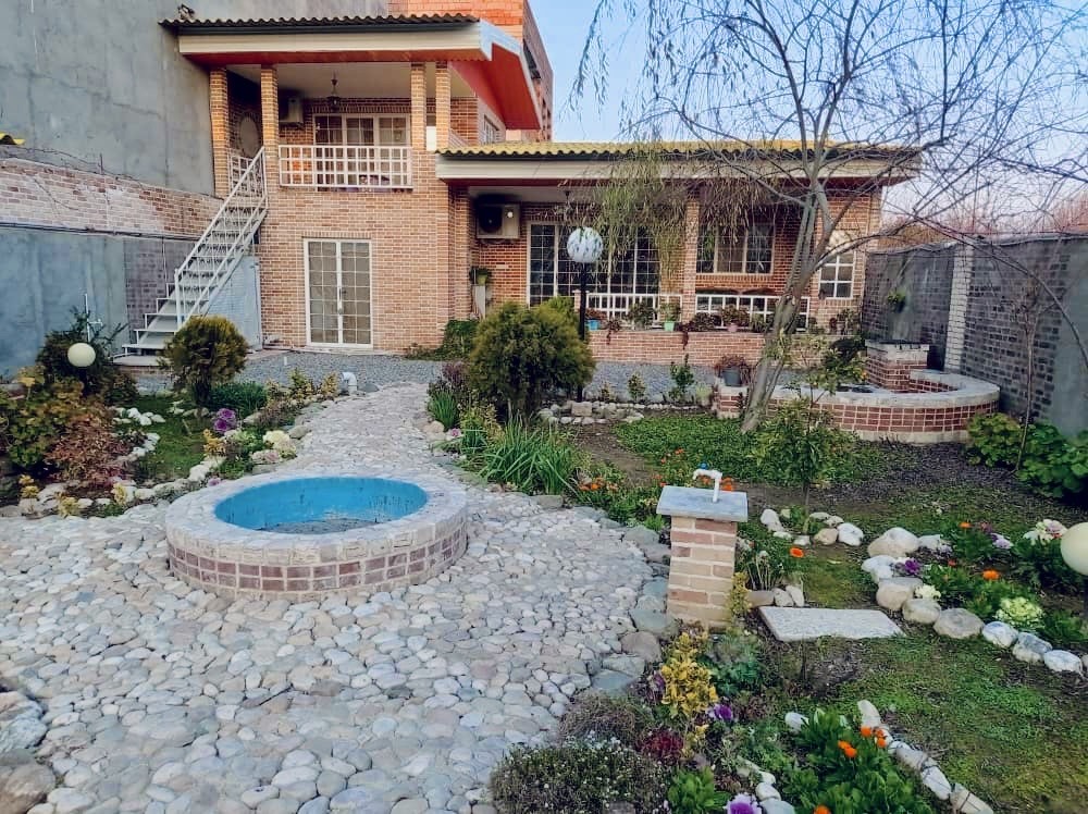 عکس اصلی عکس اصلی