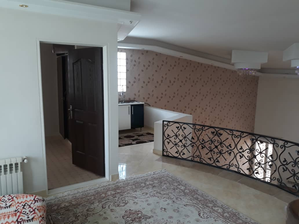 طبقه بالا طبقه بالا