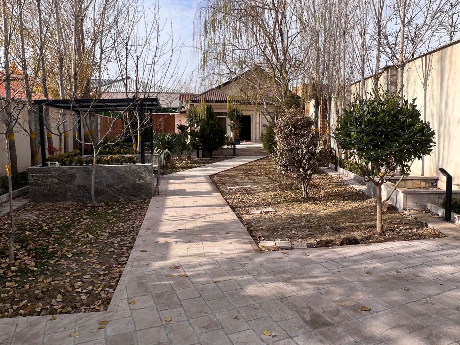 نمای بیرونی ساختمان نمای بیرونی ساختمان