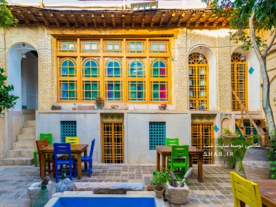 اقامتگاه "عمارت هفت رنگ" اتاق کل مشیر