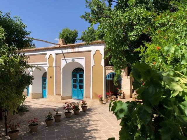 نمای اقامتگاه