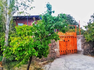 اقامتگاه بومگردی "آنیل"  اتاق سنتی