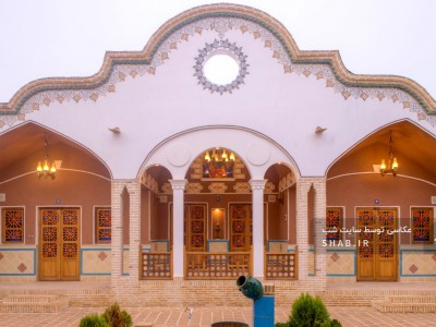 اقامتگاه بومگردی "عمارت کهن"