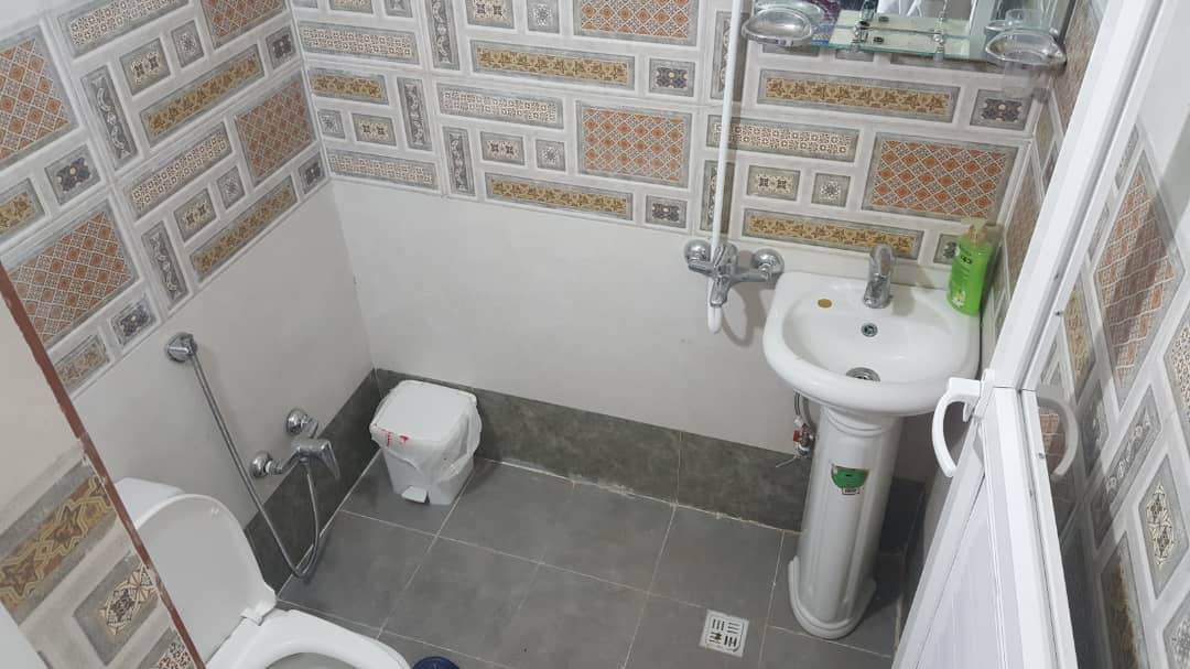 سرویس بهداشتی و حمام