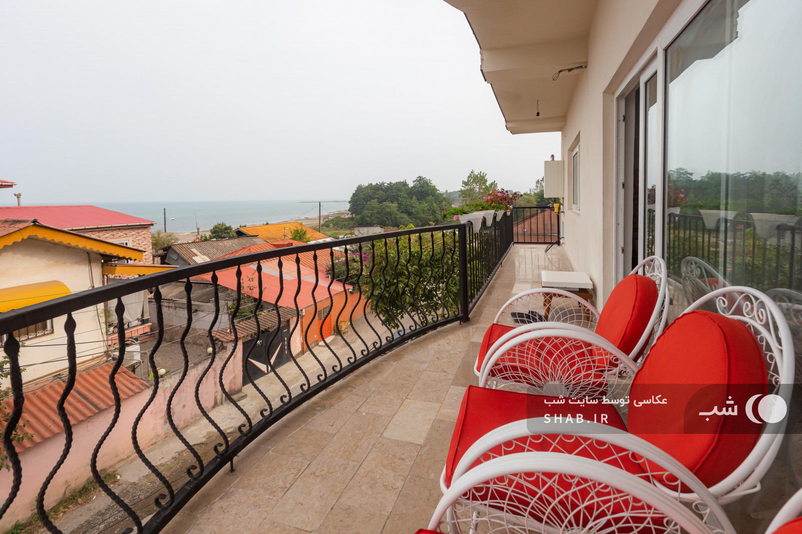 ویو بالکن ویو بالکن