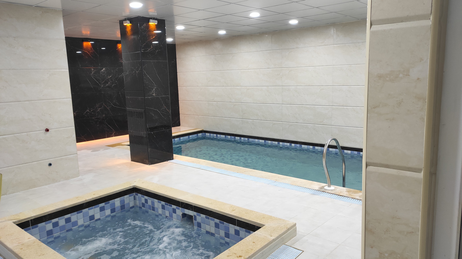 نمای استخر و جکوزی نمای استخر و جکوزی