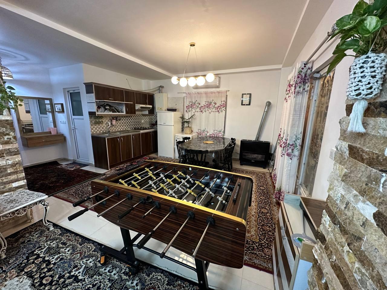 اتاق پذیرایی و آشپزخانه اتاق پذیرایی و آشپزخانه