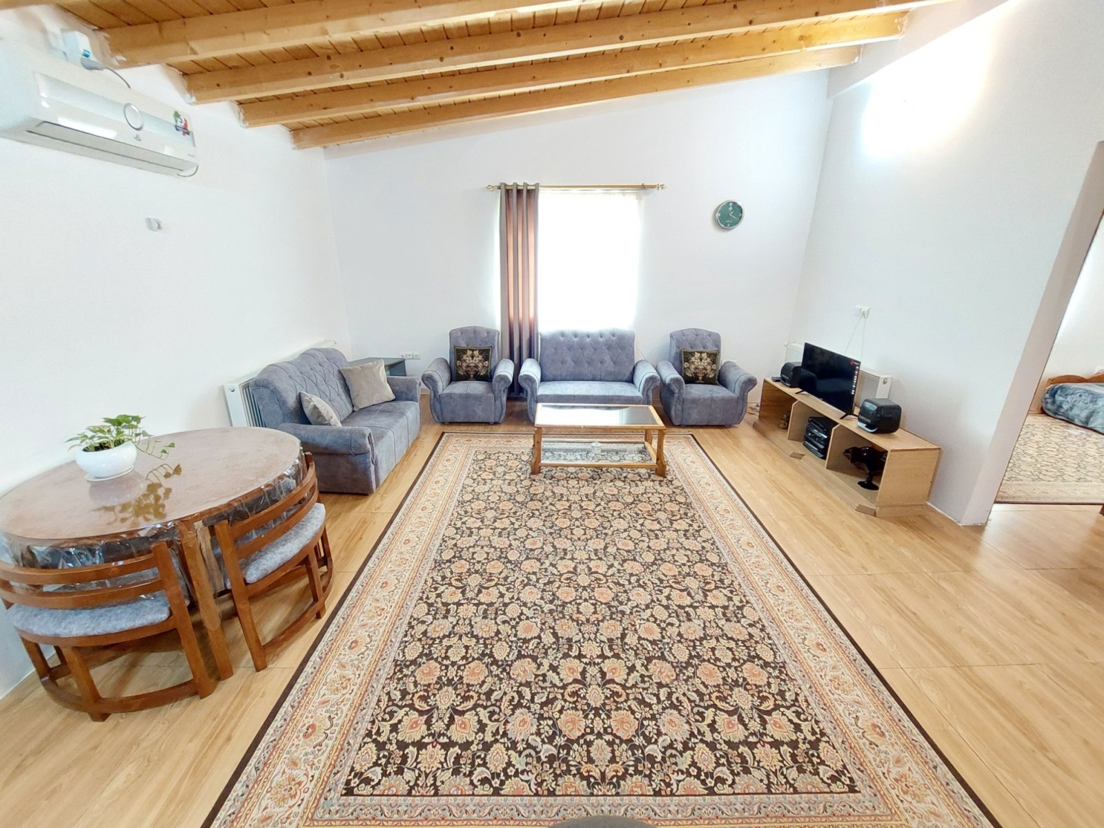 اتاق پذیرایی