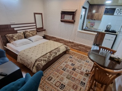 سوئیت ساحلی چند قدمی دریا
