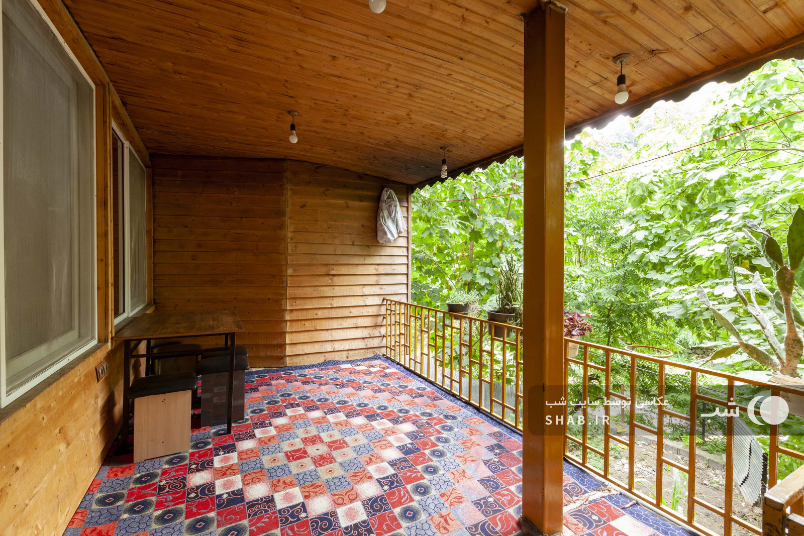 ویوی بالکن ویوی بالکن