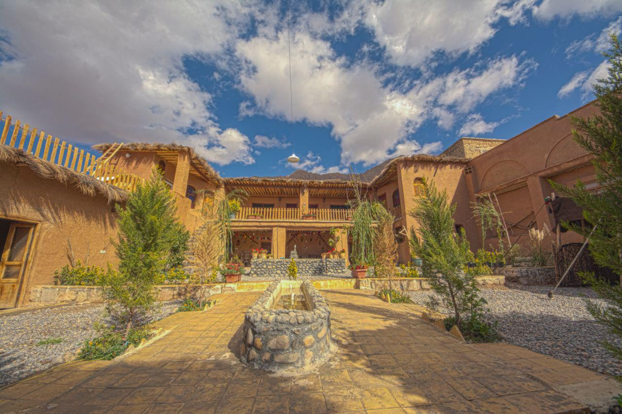 نمای اقامتگاه