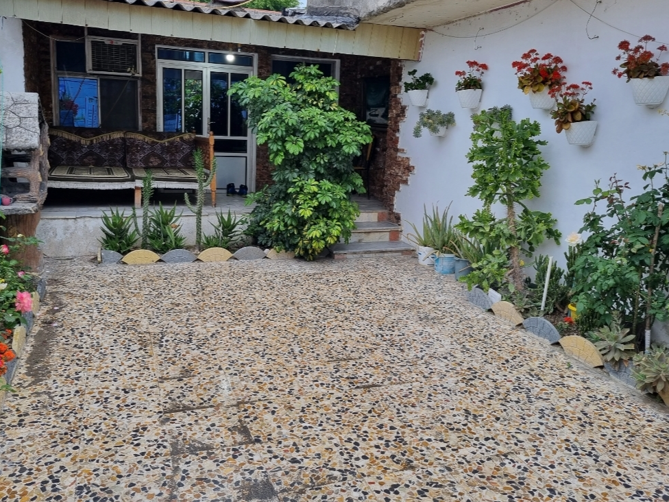 نمای بیرونی ساختمان نمای بیرونی ساختمان