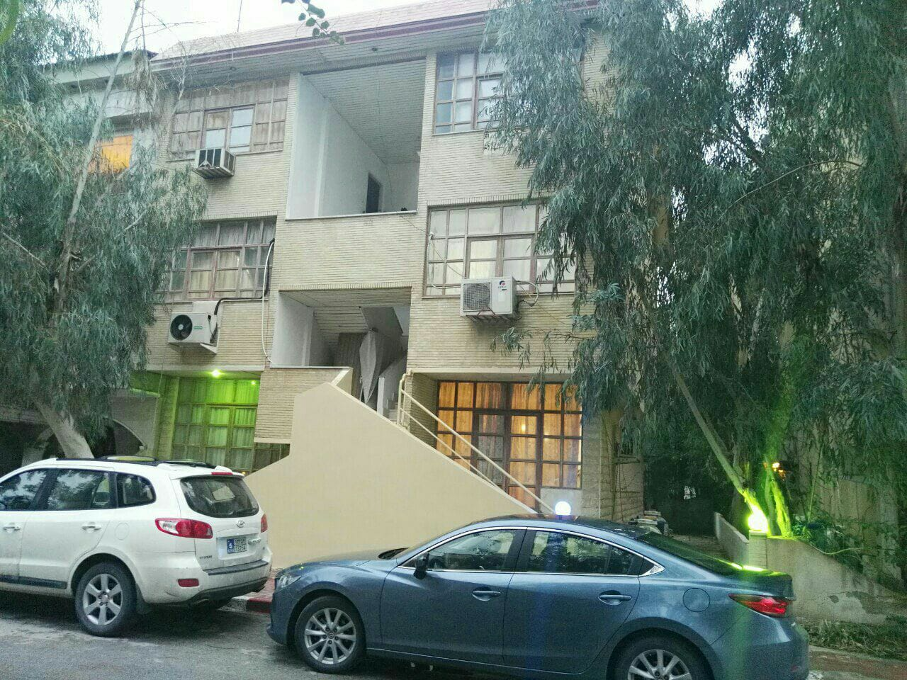 نمای بیرونی ساختمان نمای بیرونی ساختمان