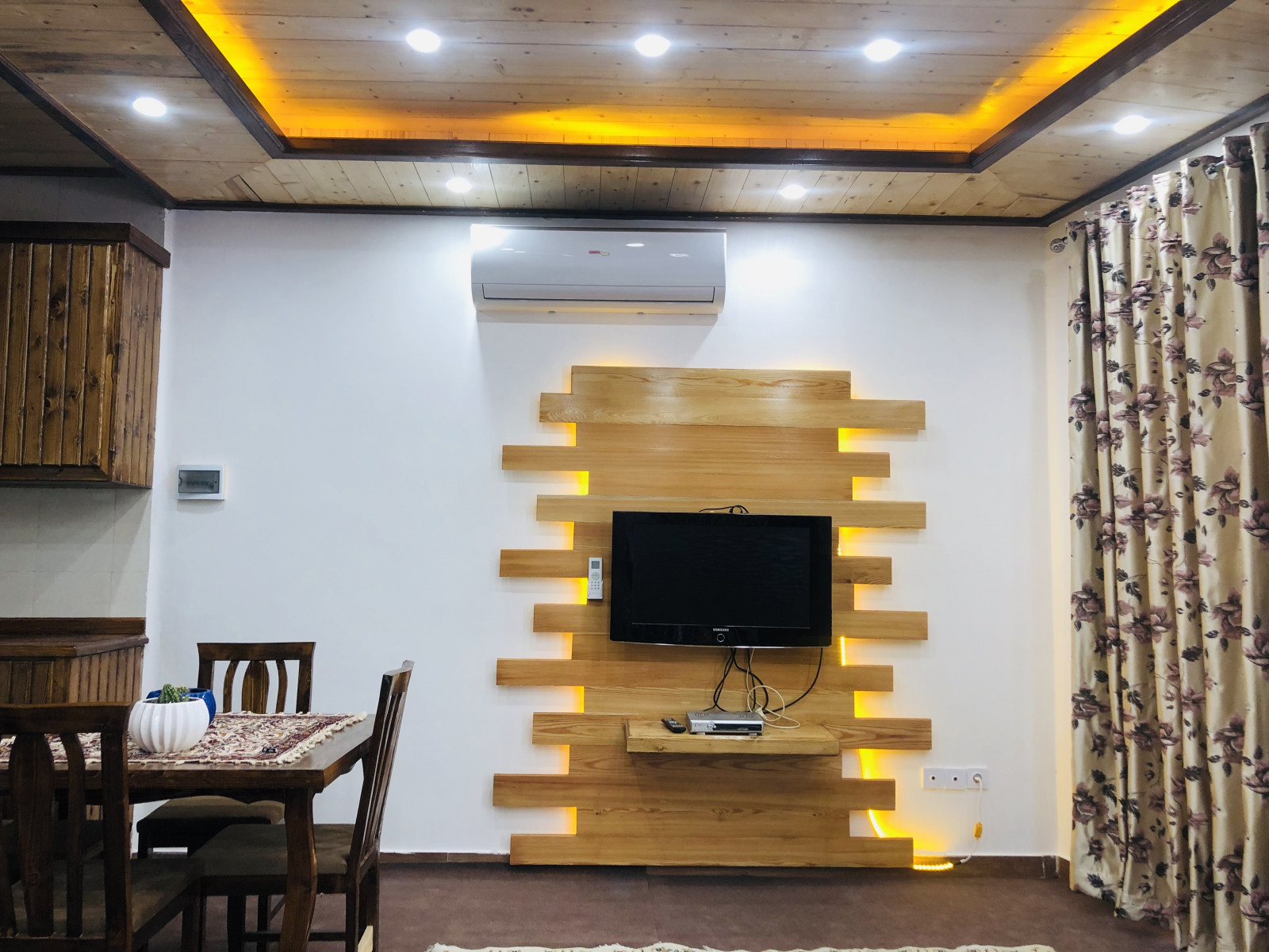 اتاق پذیرایی اتاق پذیرایی