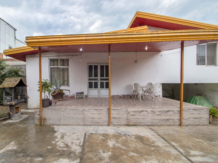 ورودی اقامتگاه ورودی اقامتگاه