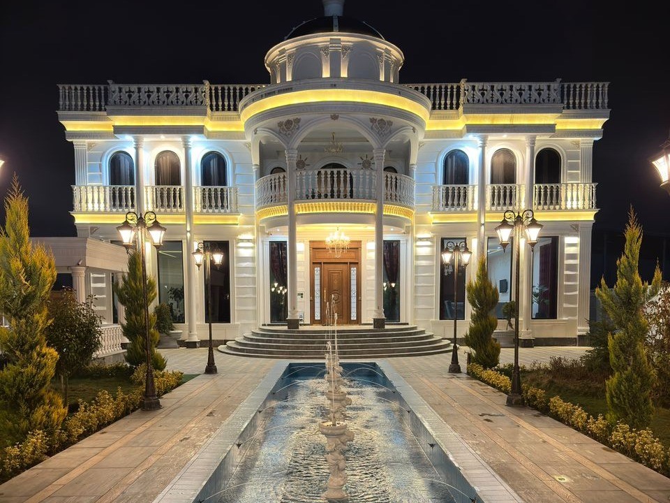 نمای بیرونی ساختمان نمای بیرونی ساختمان