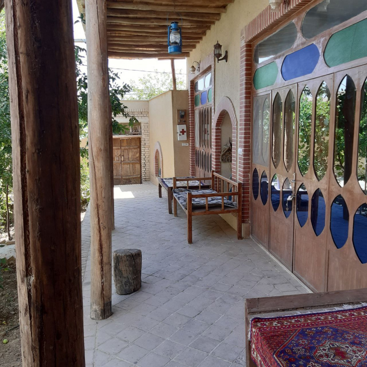 حیاط