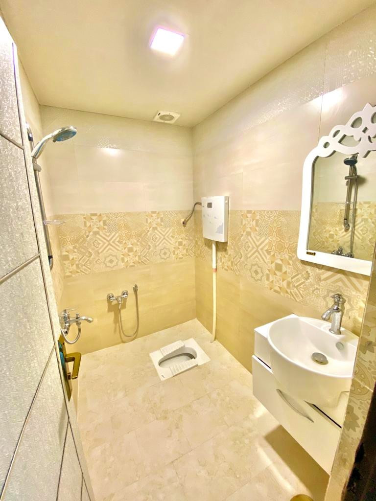 سرویس بهداشتی و حمام