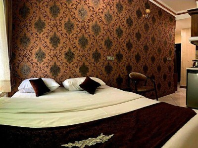 مجموعه اقامتی راحت و دلباز ارمغان یک تخت دو نفره