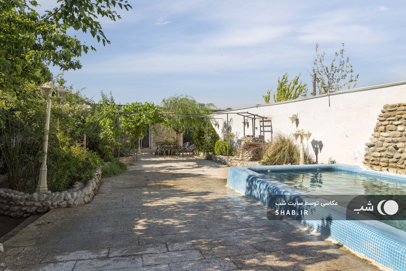 حیاط و استخر حیاط و استخر