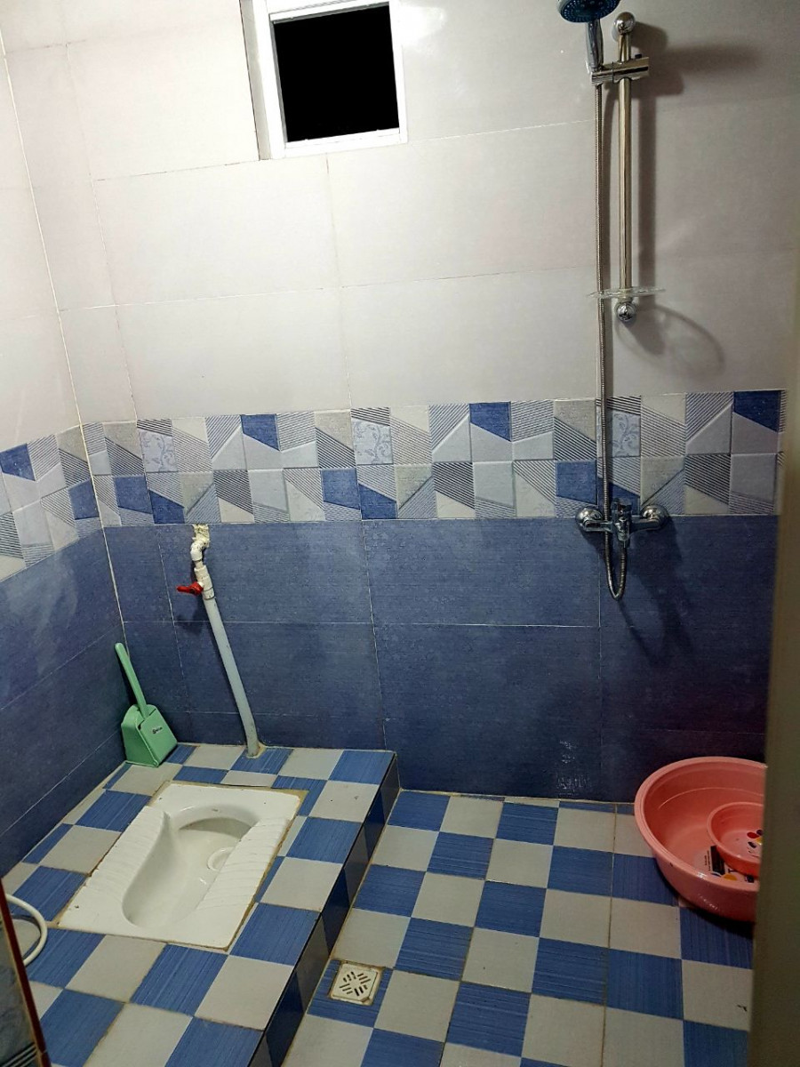 سرویس بهداشتی و حمام 