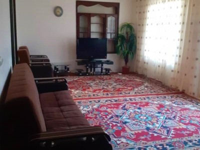 مبله و دربست همراه با حیاط در اختیار "ویلایی کوثر"
