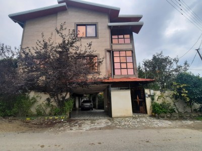 آپارتمان مبله دو خوابه حیاط‌دار