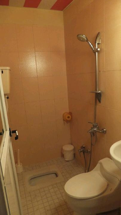 سرویس بهداشتی و حمام سرویس بهداشتی و حمام