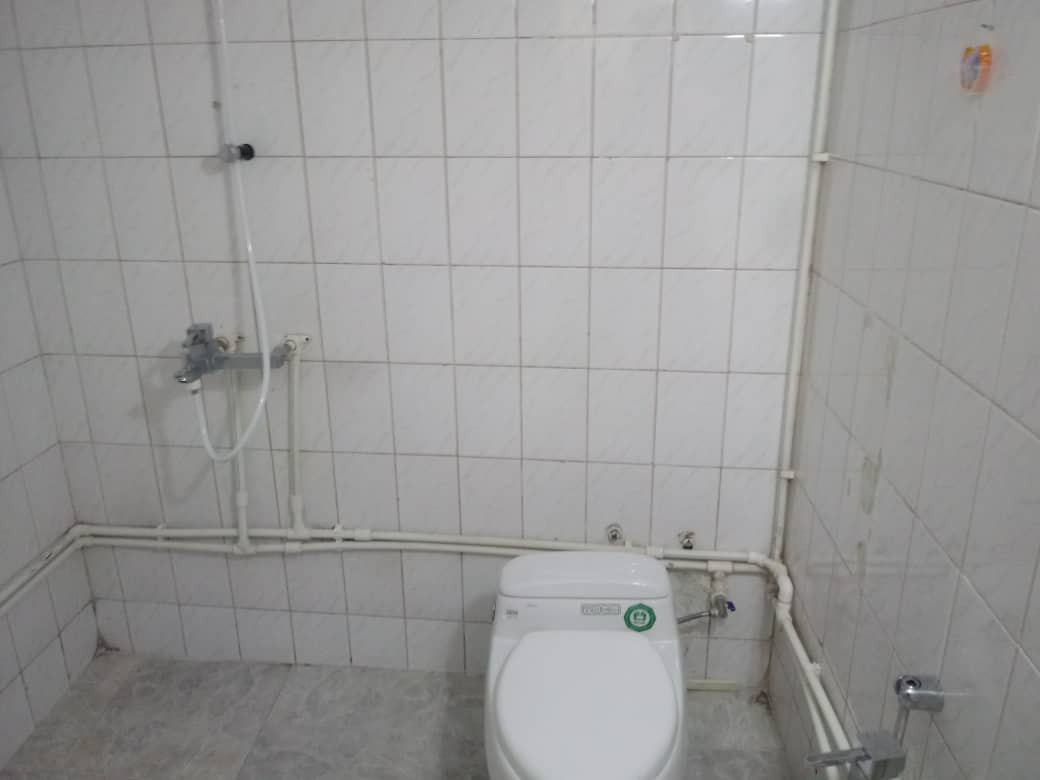 سرویس بهداشتی و حمام 