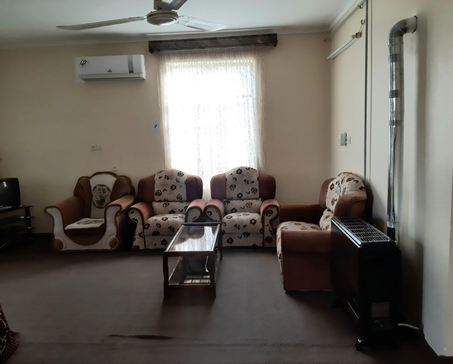 اتاق پذیرایی