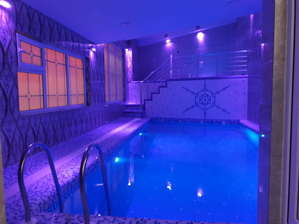 نورپردازی استخر نورپردازی استخر