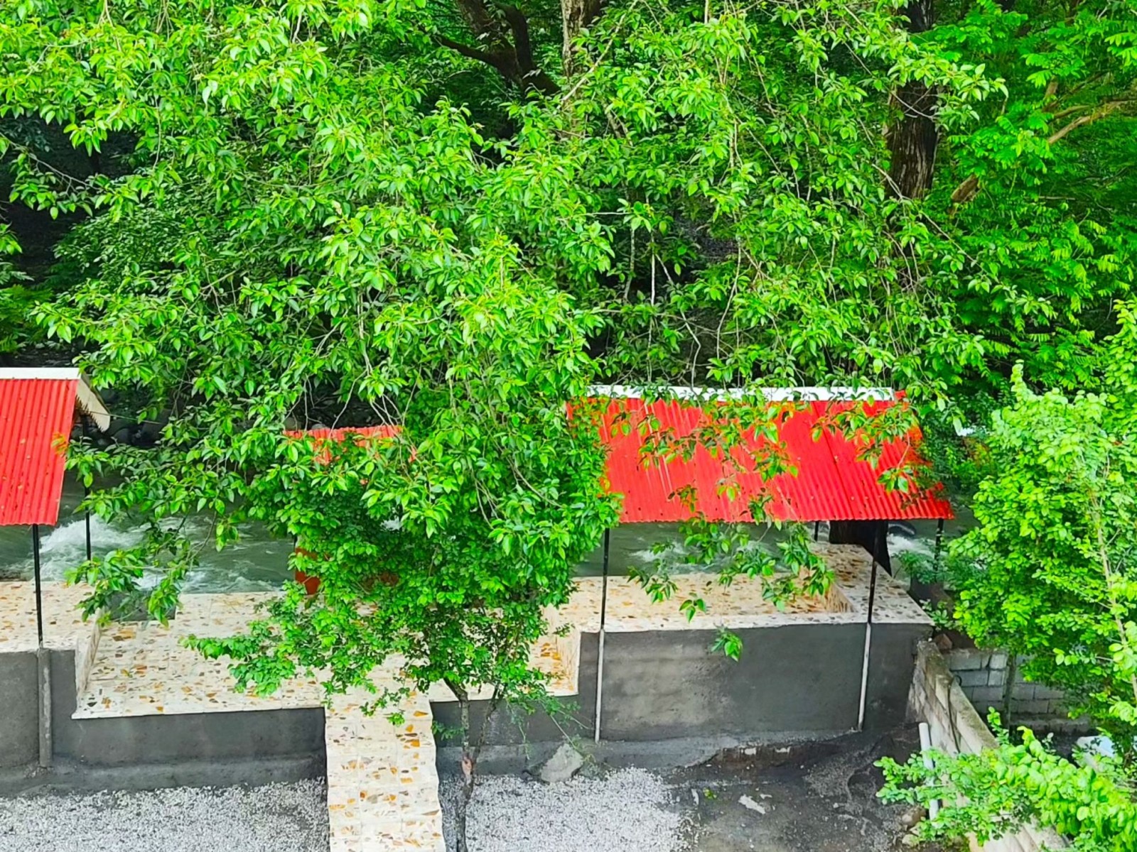 نمای بیرونی ساختمان نمای بیرونی ساختمان