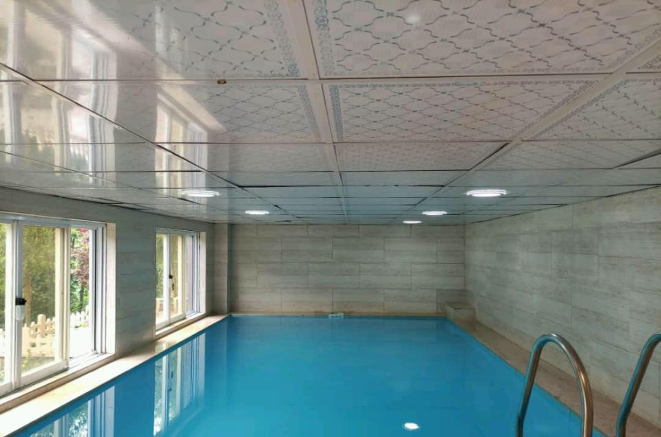 استخر استخر